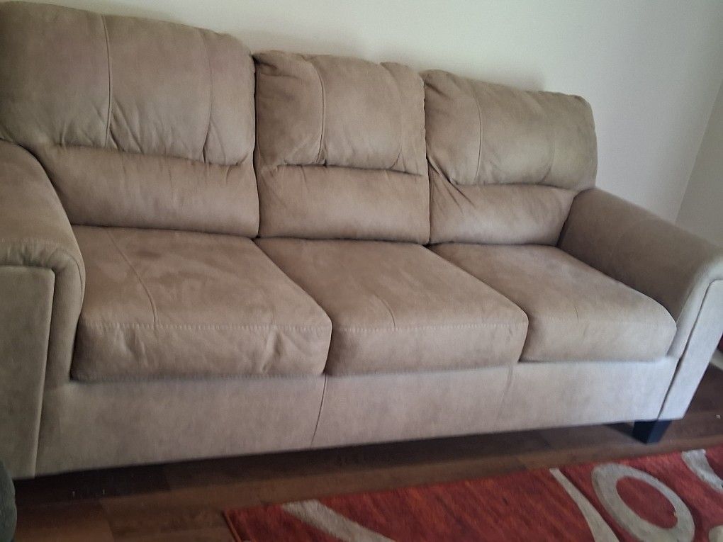 Couch W/ 2 END TABLES And 2 Large Lamps