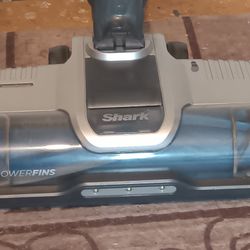 Shark Cordless Vacuum Cleaner Great Condition, Asking $130.00