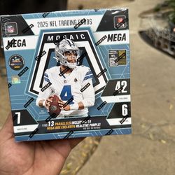 NFL Mosaic Mega Box Trading Cards 2025