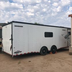 28 footer Toy hauler 