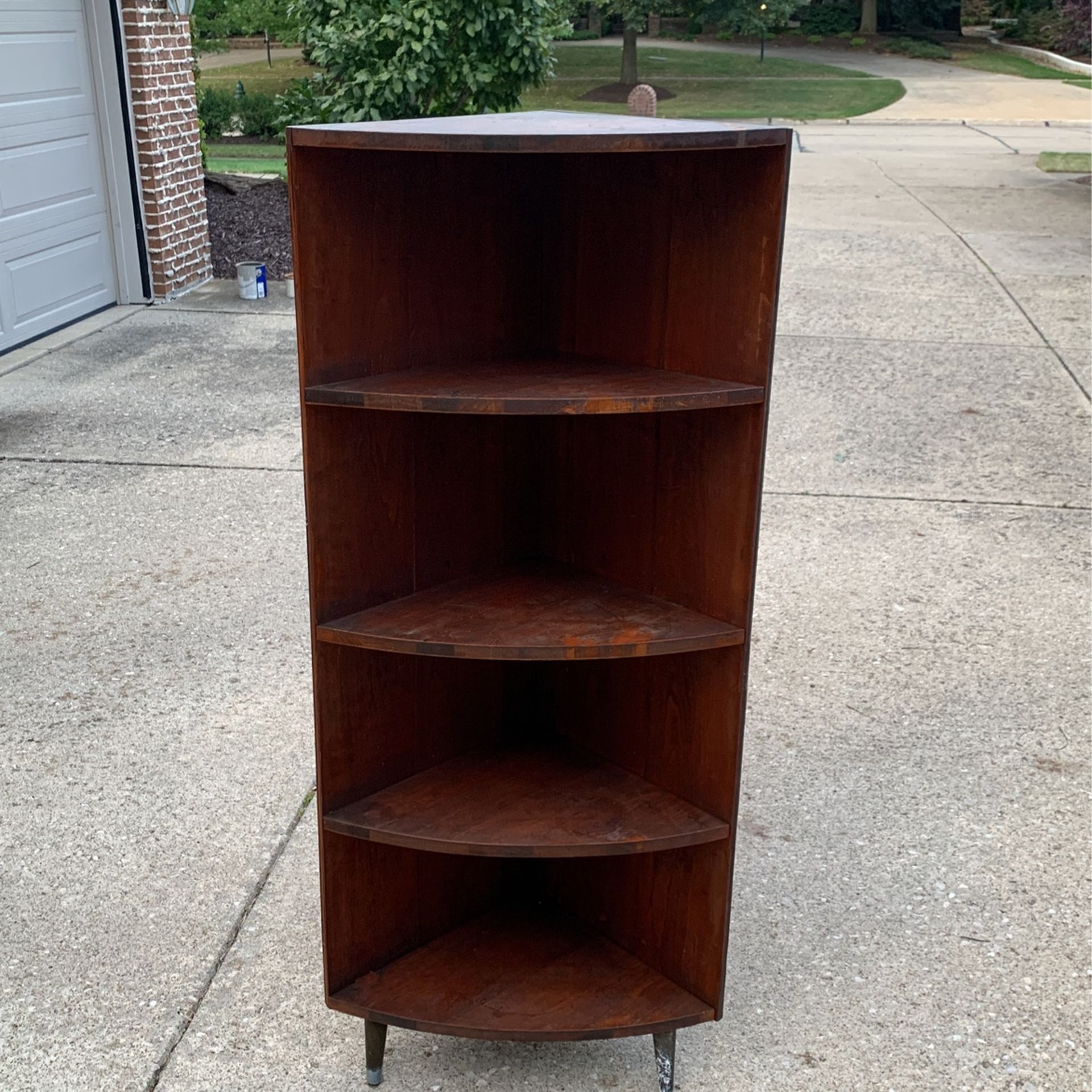 Vintage Wooden Corner Shelf/Bookcase 