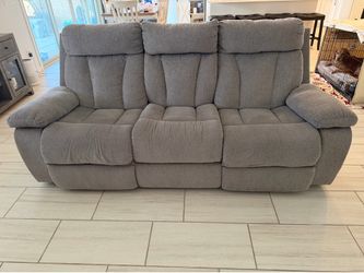 Couch set