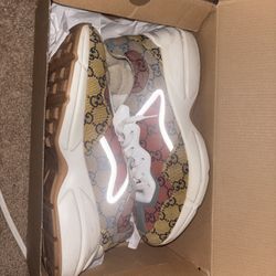 Men’s Gucci Sneakers 