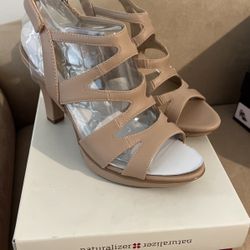 Naturalizer High Heel Size 7