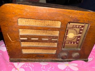 Vintage Tube Radio Admiral 4220-XD5