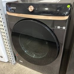 Front Load Dryer Scratch/dent New