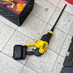 Dewalt 20v 550 Psi Power Cleaner