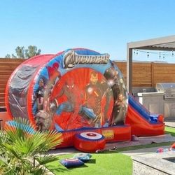 BRAND NEW COMBO AVENGERS JUMPER 