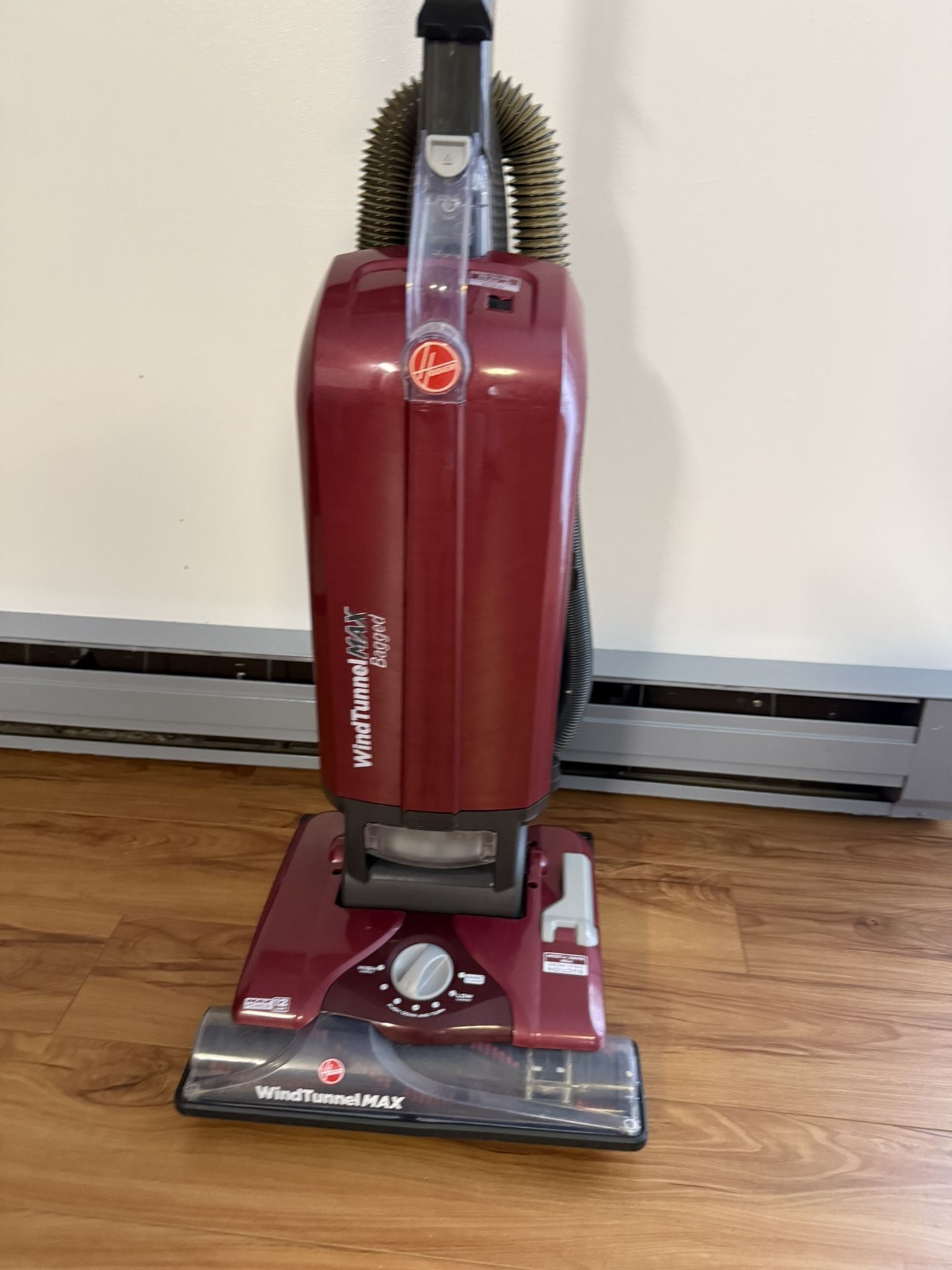 Hoover WindTunnel Max Bagged Vacuum Cleaner, Corded Upright Vac, HEPA Media Filtration, Multi Floor Adjustment, Corded Vacuum Cleaners for Home Use