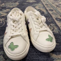 Kurt Geiger Sneakers Size 8,5  $50 