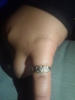 Gold nugget ring