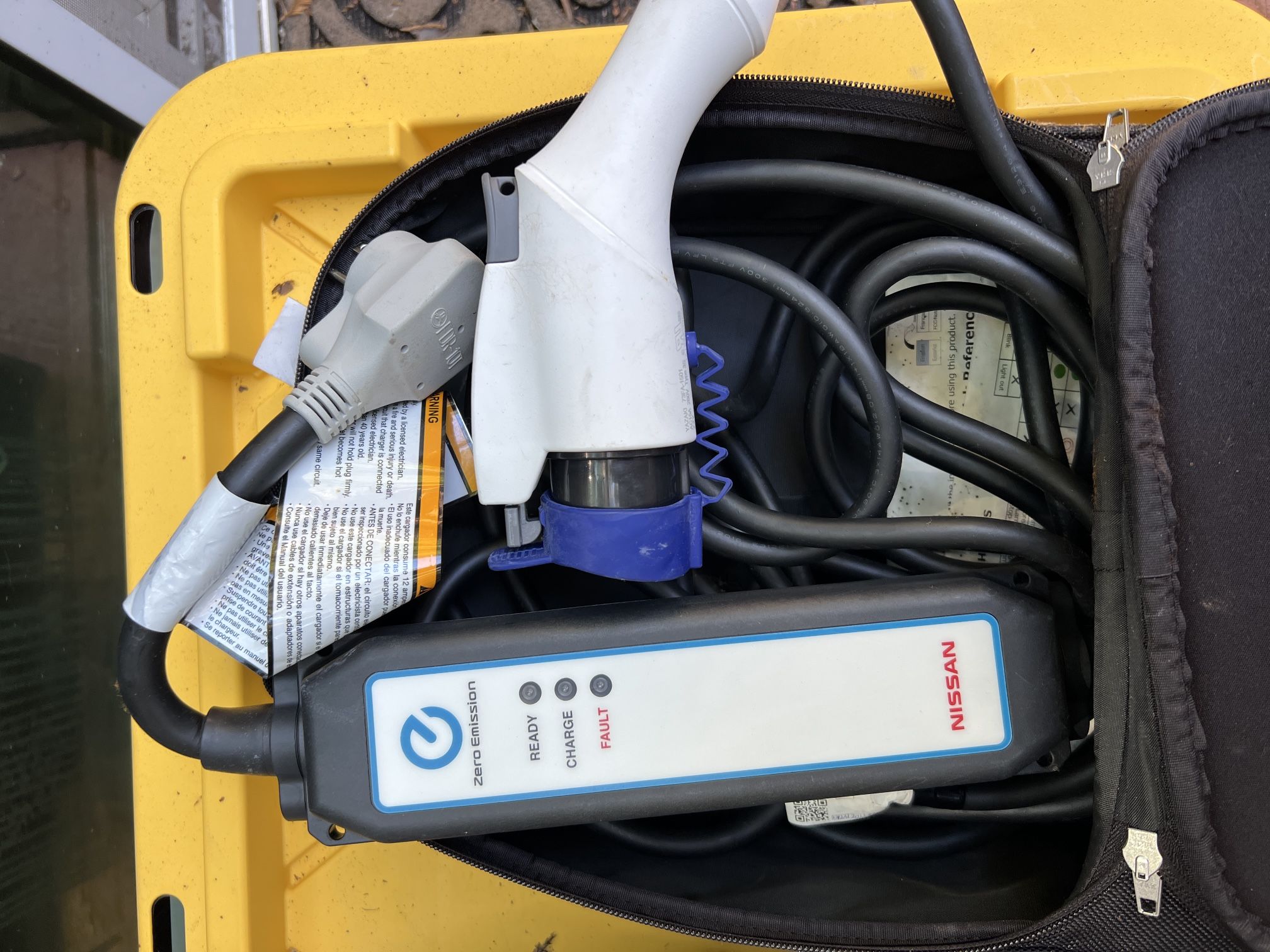 SAE J1772 EV Charger (120/280V)
