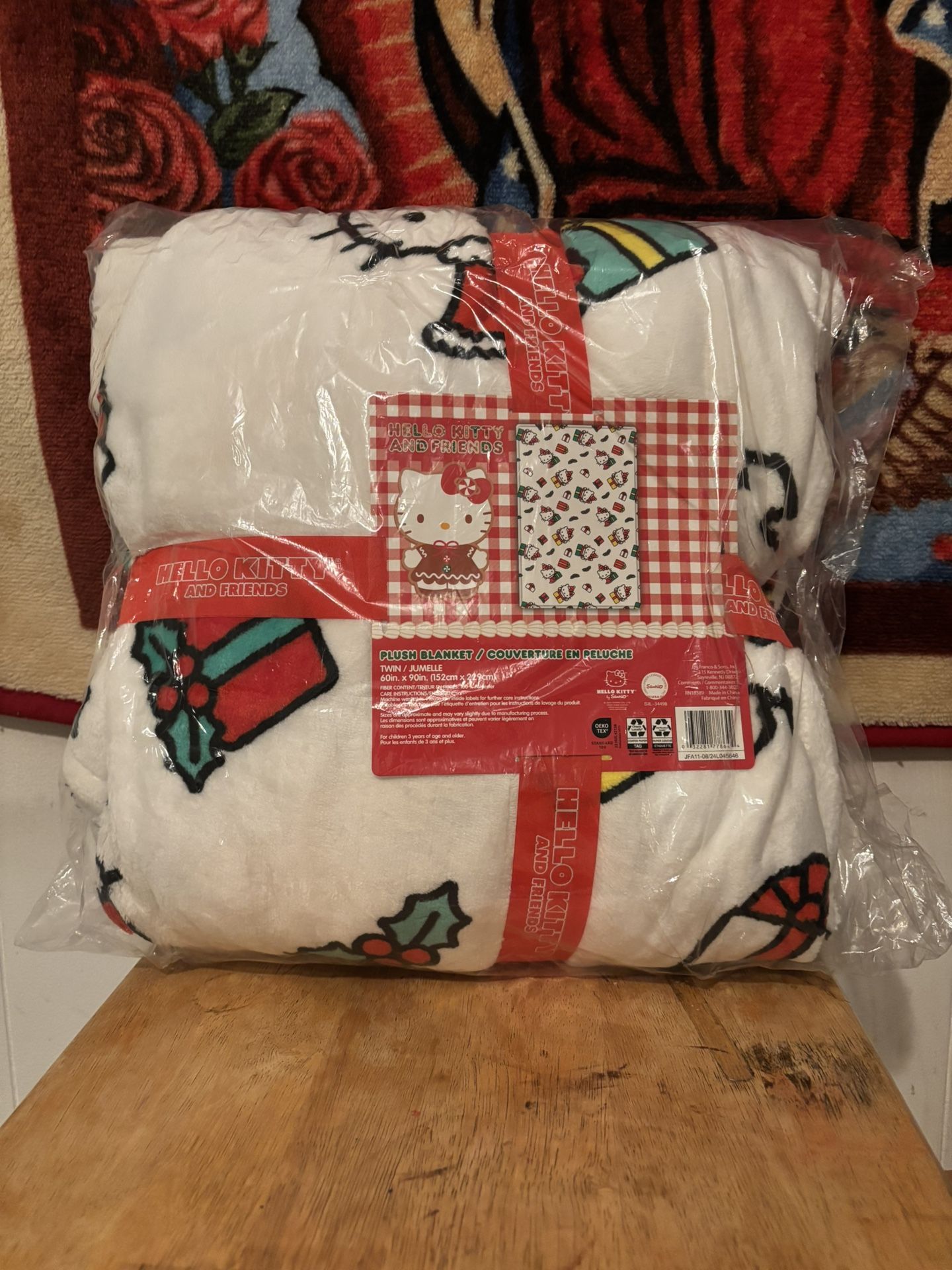 Hello Kitty Christmas blanket