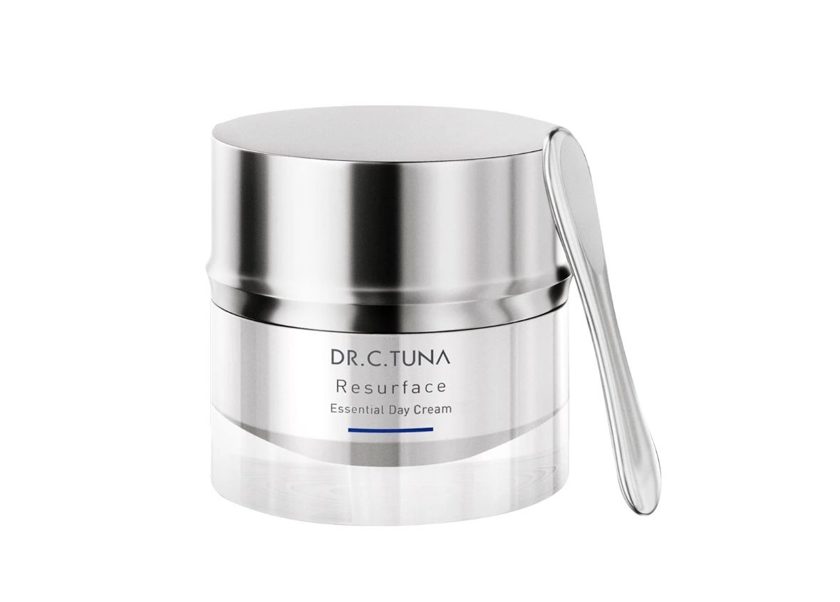 Essential day cream//Crema de día esencial