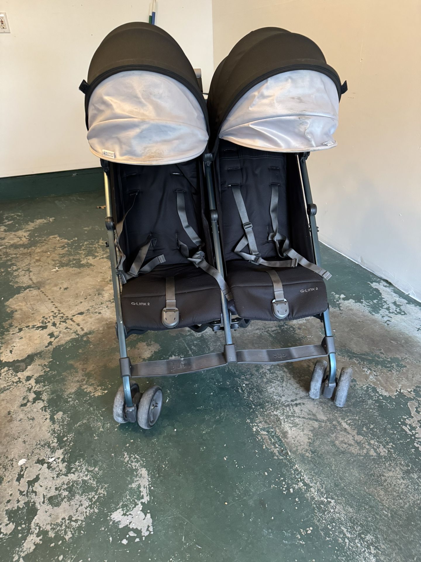 Double Stroller -PENDING