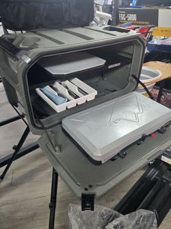 Yakima EXO Open-Range Deluxe camp kitchen system