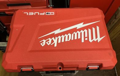 Milwaukee Briefcase M18