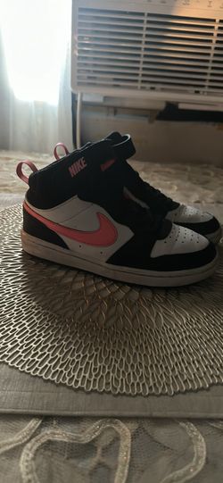 Nike Girl Shoes