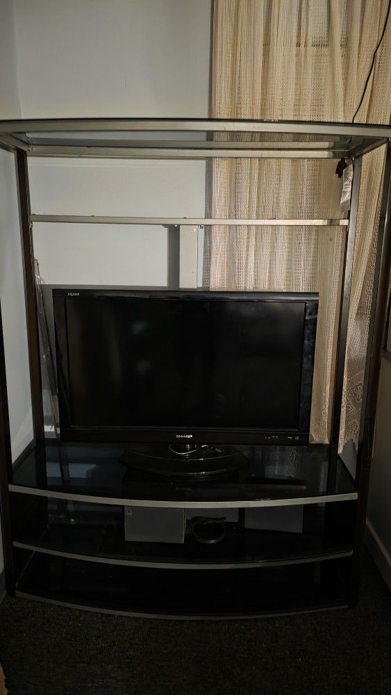 TV & STAND $30