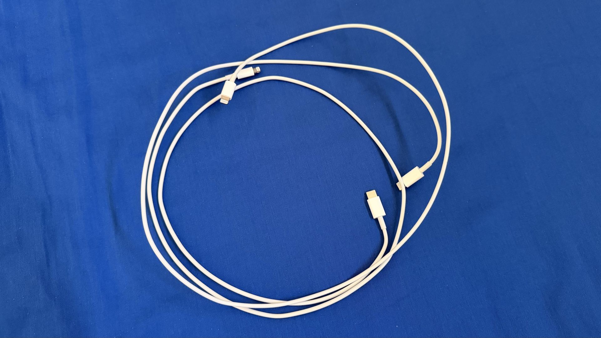 USB A Lightning Cables (4 available) for Apple iPhone iPad