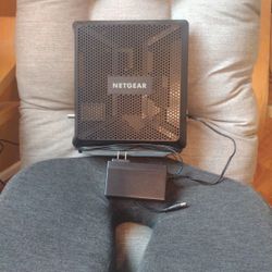 Netgear Cable Modem / Wifi Router Combo