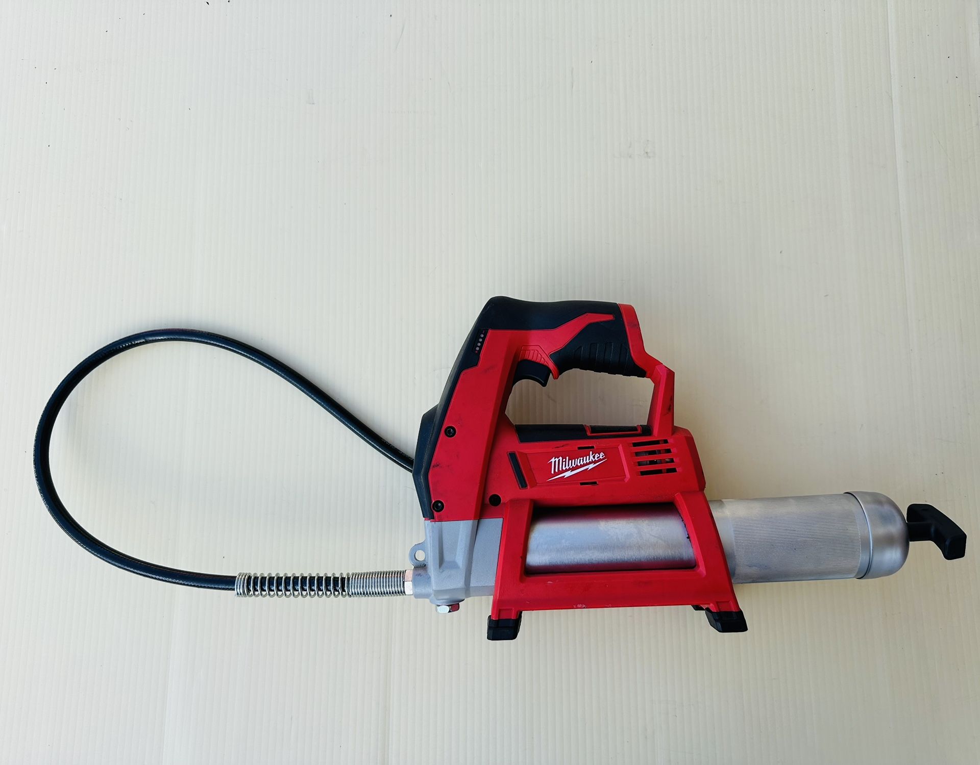 Milwaukee 2446-20 Grease Gun M12 12 Volt Cordless Tool Only 12V