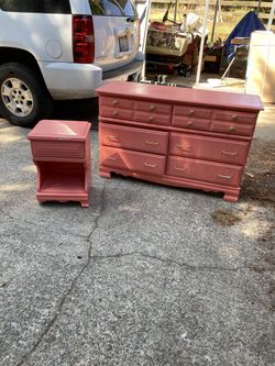 Dresser nightstand set