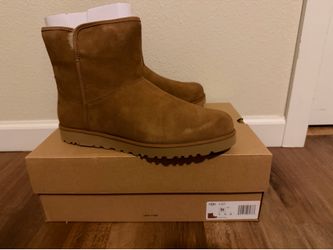 Brand New UGG Cory II Boots Women’s Size 11
