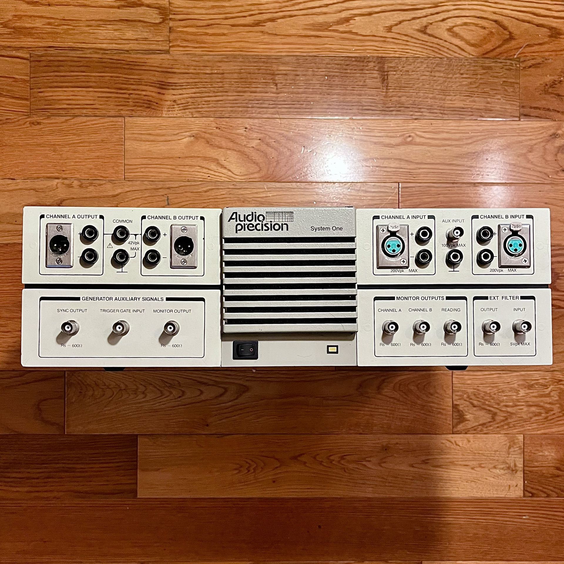 Audio Precision System One 22A Audio Analyzer 100% Functional And In Excellent Condition 
