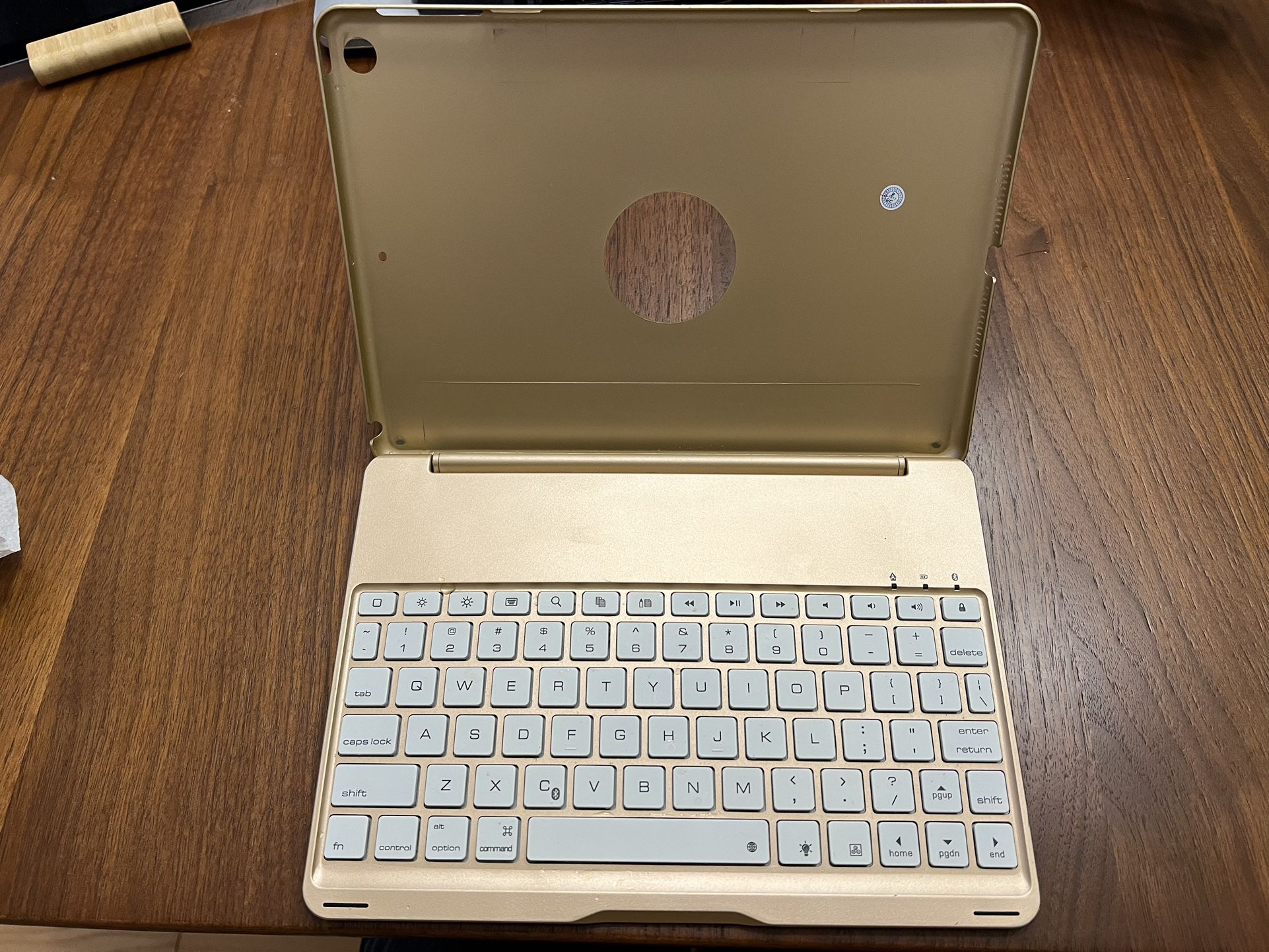 iPad 2017 2018 9.7 inch keyboard case