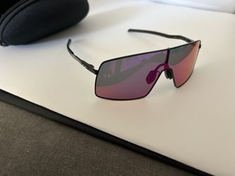 oakley sutro metal 