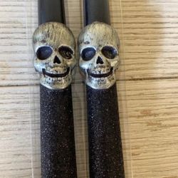 **BraNd NeW- PlaCe & TiMe SkuLL TapeR CandleS
