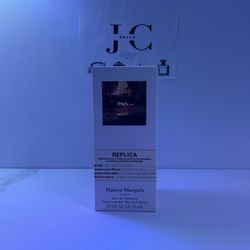Replica By The Fire Place Cologne