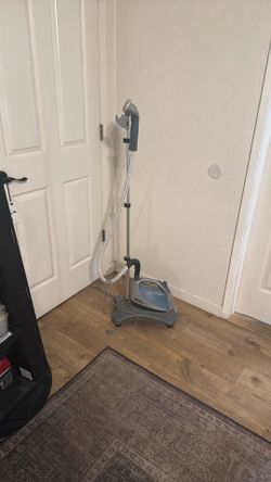 Shark Fabric Steamer