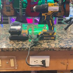 Dewalt Drill & Battery Set 