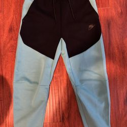 Tiffany Tech Sweats