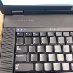 DELL LATITUDE E5500 