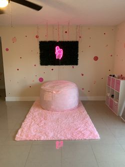 Large Pink Plush Bean Bag Chair – Super Comfy – Moving Sale