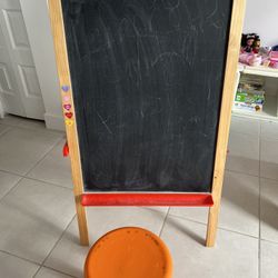 Easel With Two Sides: Chalk/white For Markers 