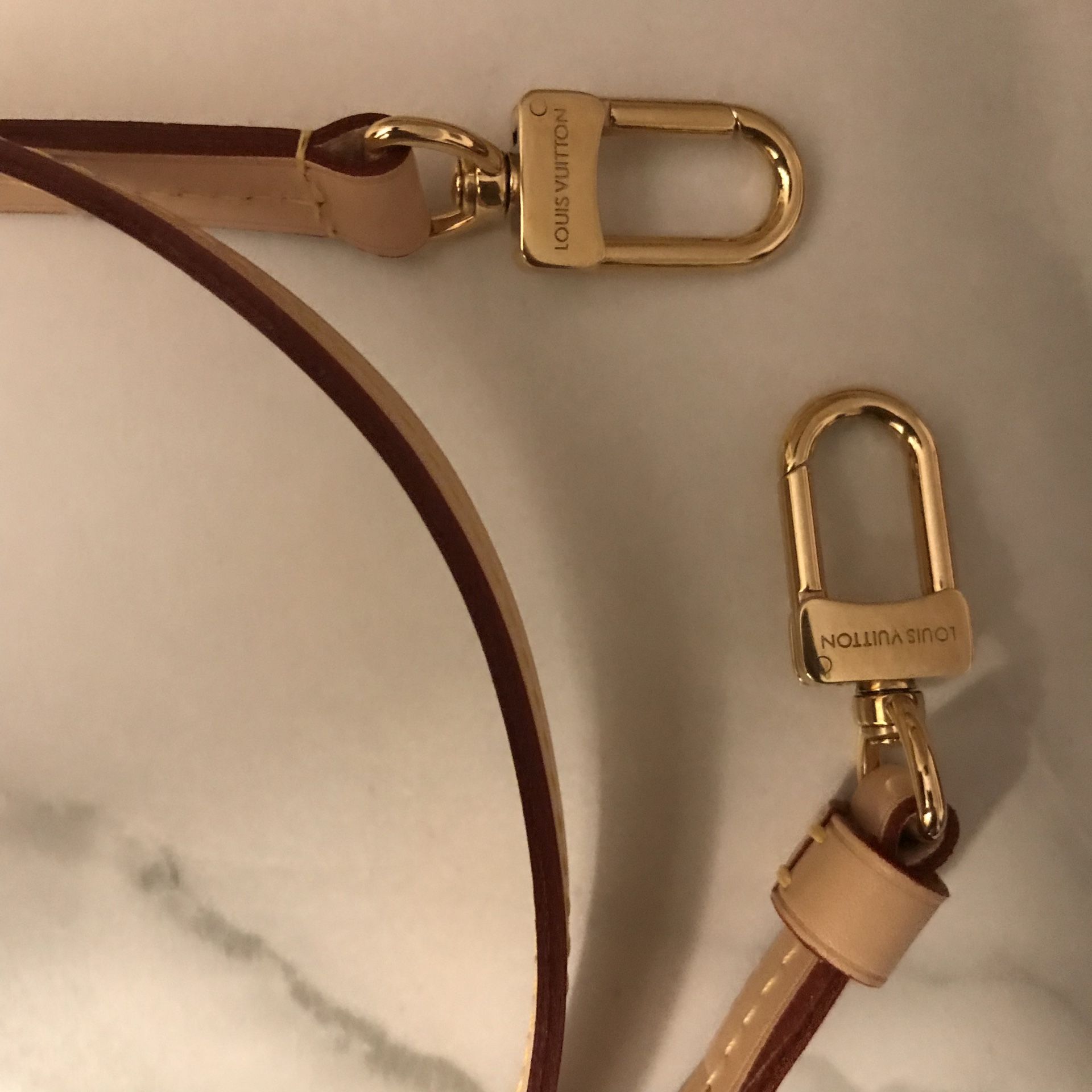 Louis Vuitton Turenne MM New *Authentic* for Sale in Denver, CO - OfferUp