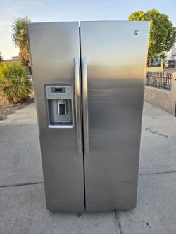 Refrigerator GE Stainless Steel 
