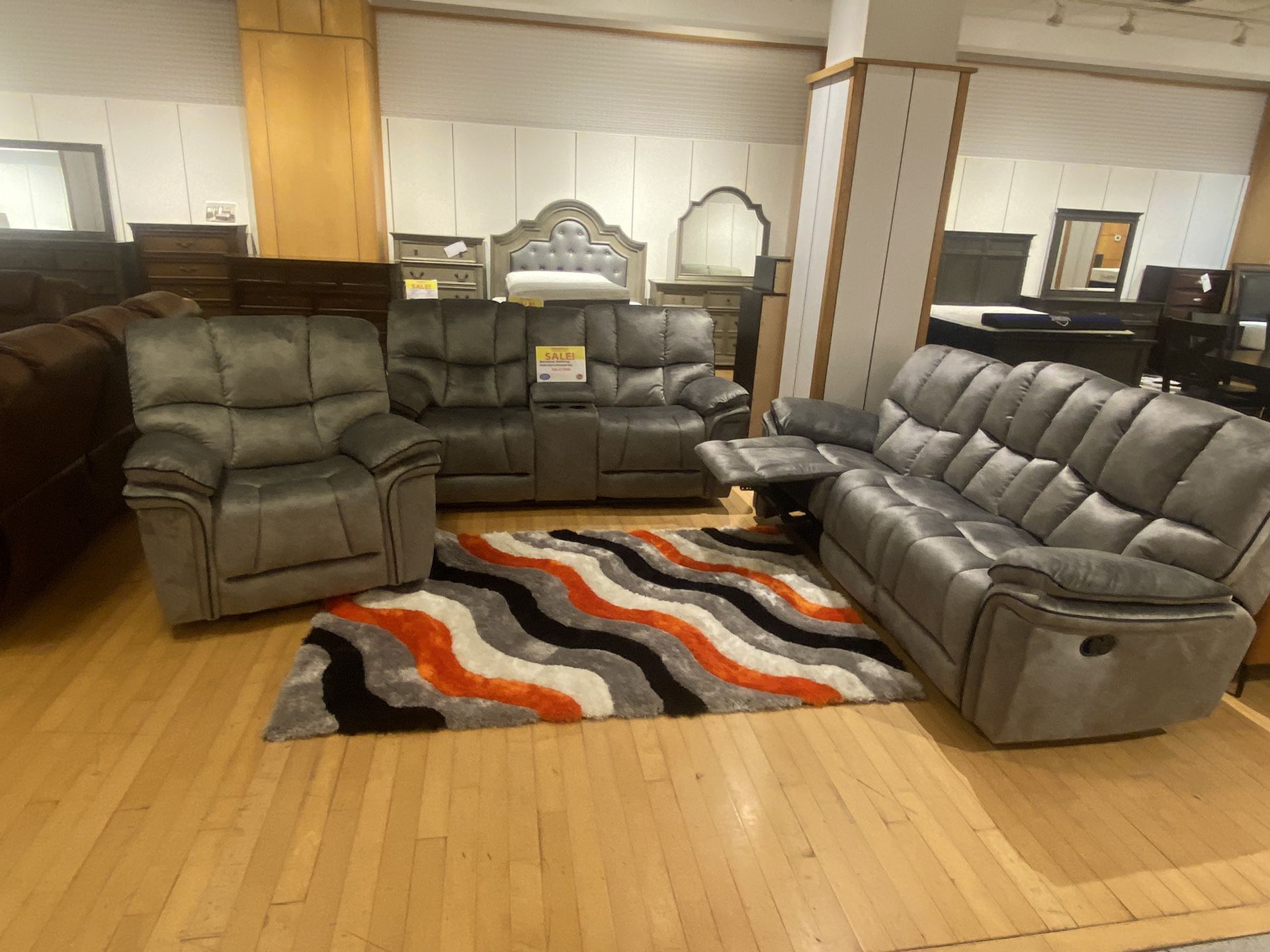 GORGEOUS 3 PIECE SET! DELIVERY! WOW! DIFFERENT COMBO OPTIONS AVAILABLE! RECLINING! WOW! 