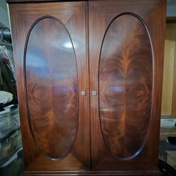 Beautiful Vintage Black Cherry THOMASVILLE armoire 