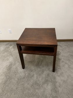 Wooden side table/coffee table