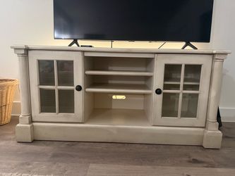 Farmhouse TV Stand