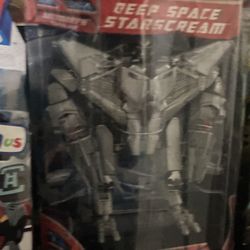 Transformers Deep Space Starscream