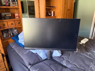 Samsung Flat Desktop Monitor with Stand