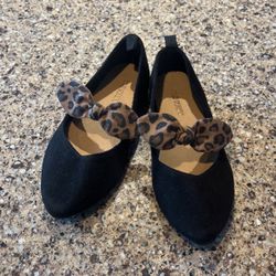 Girls Size 9 Black And Leopard Flats