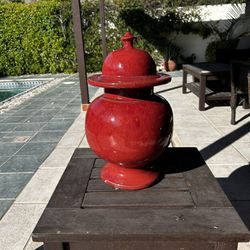 Ceramic Urn/Pot - Burgundy 