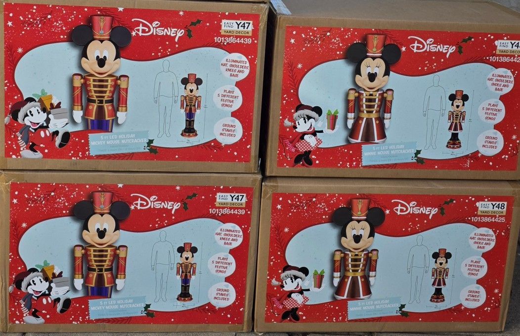 Mickey And Minnie Nutcracker